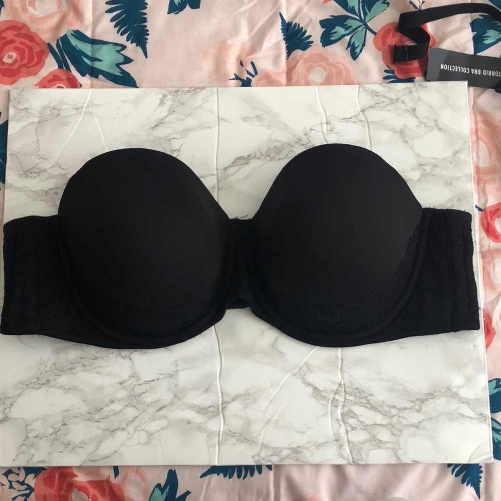 Torrid NEW Strapless Bra